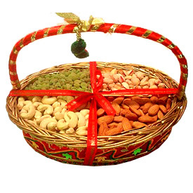 Mix dry fruit basket